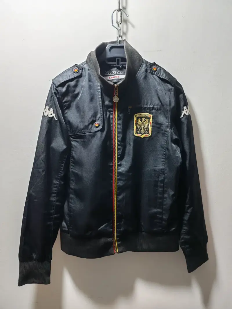 Chaqueta negra Kappa Alemania con bordado - 1