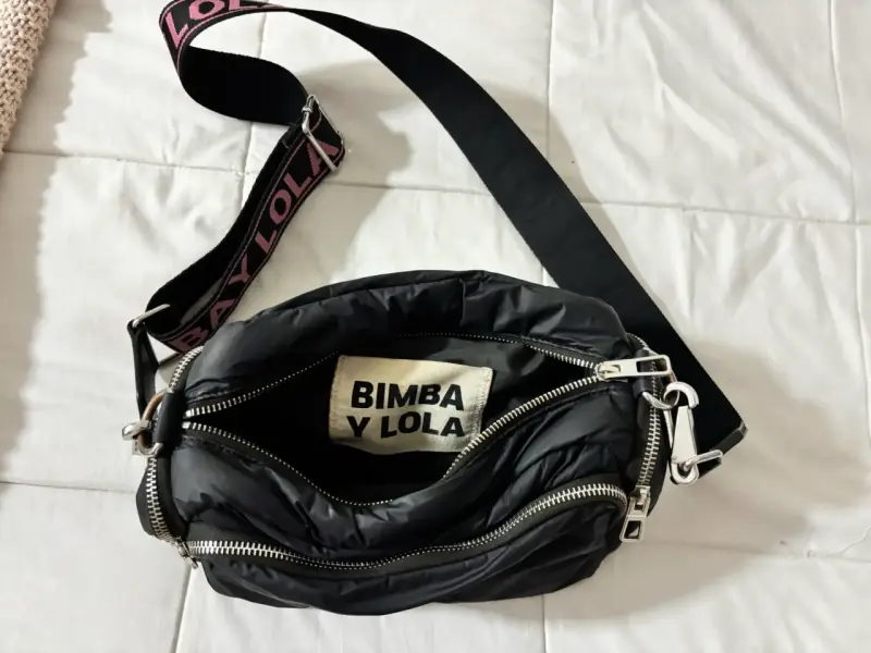 Bandolera negra Bimba y Lola con correa ajustable - 3