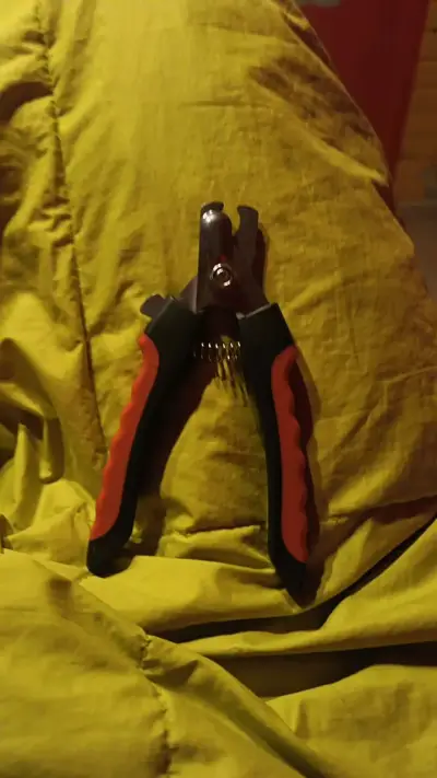 Cortaúñas para mascotas con mango ergonómico - miniatura 2