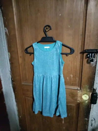 Vestido sin mangas para niña en colores rosa y azul - miniatura 2