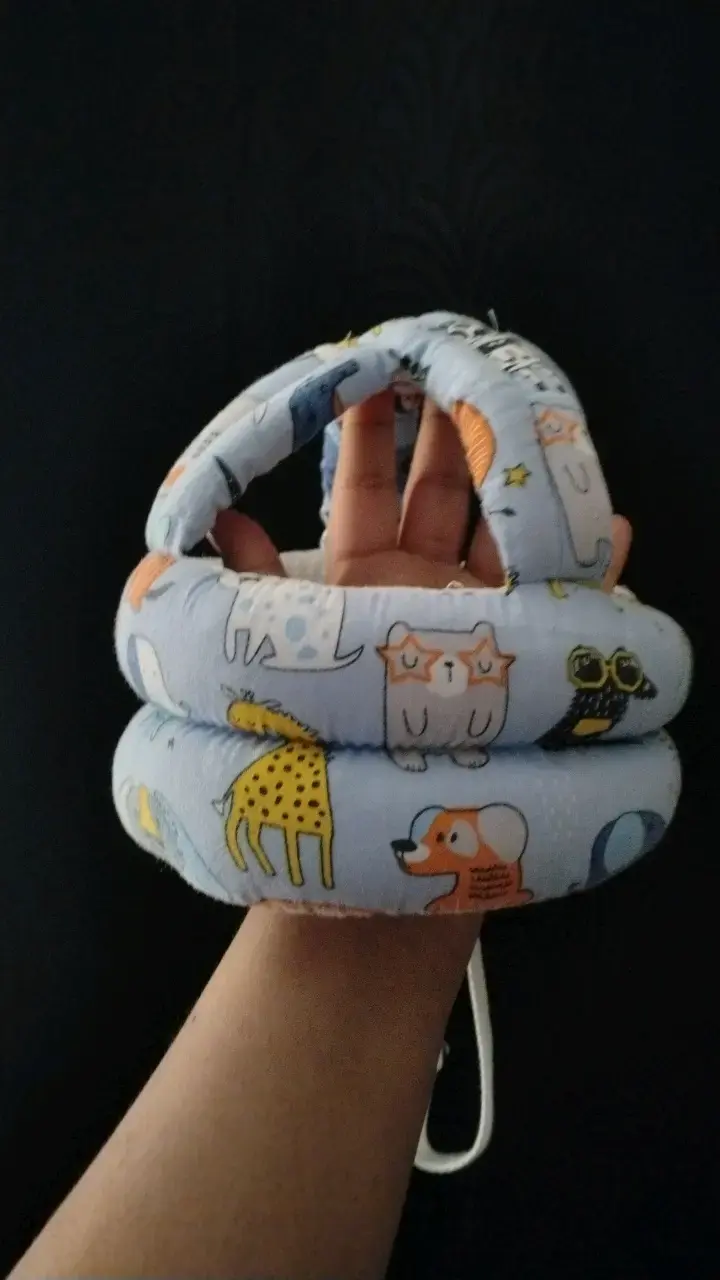 Casco protector para bebé con diseño de animales