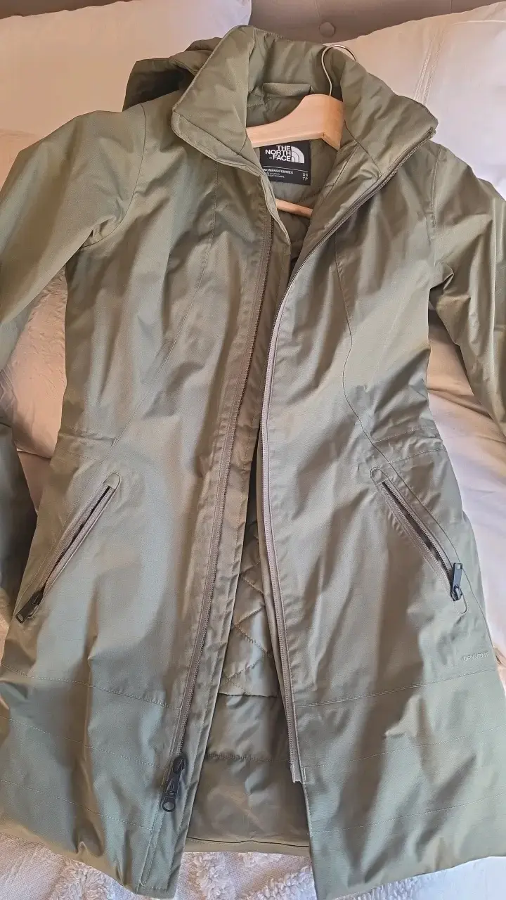Parka verde The North Face con capucha - 3