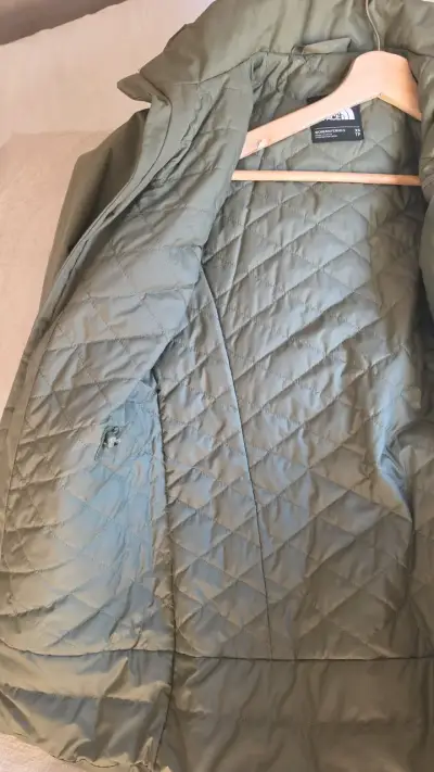 Parka verde The North Face con capucha - miniatura 5