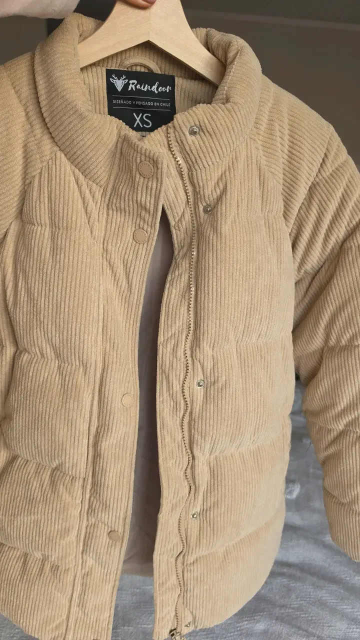 Chaqueta acolchada beige de pana para mujer - 6