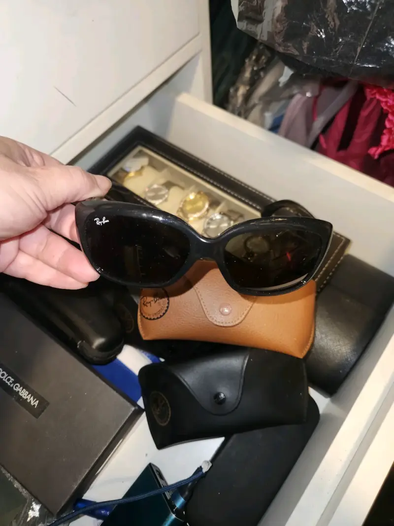 Lentes de Sol Ray-Ban Jackie Ohh Negros