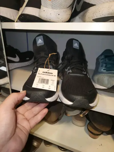 Zapatillas deportivas Adidas Alphatorsion negras - miniatura 1