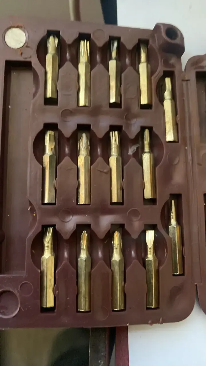 Set de puntas de destornillador con estuche - 3