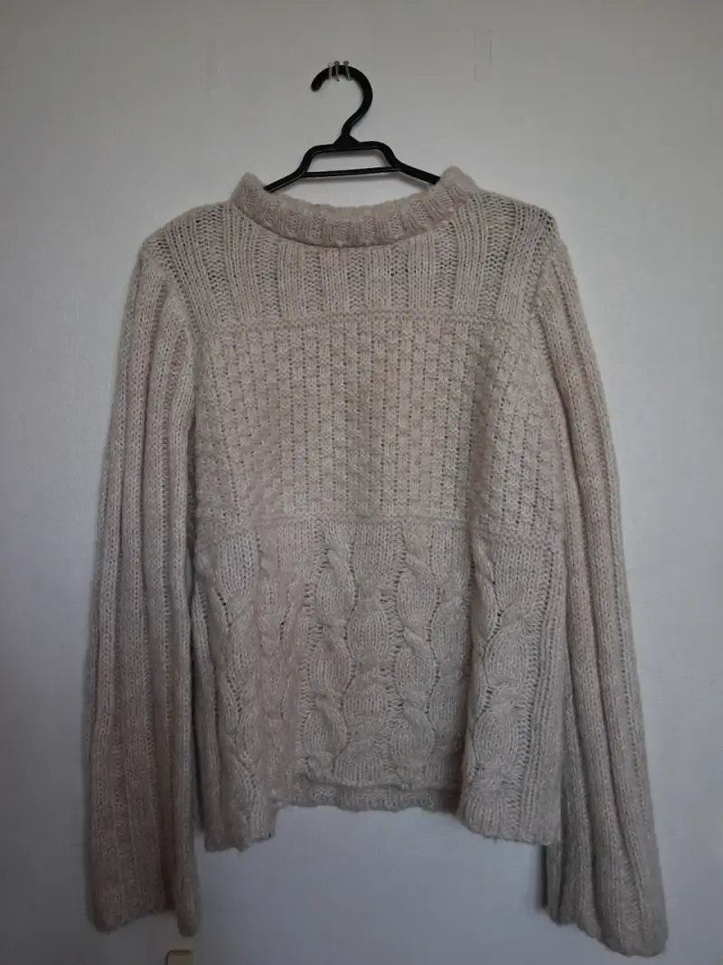 Suéter de lana beige