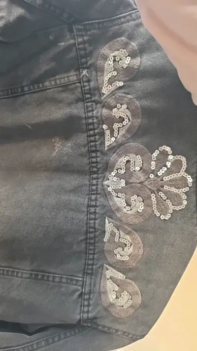 Chaqueta de mezclilla gris con chiporro - miniatura 4