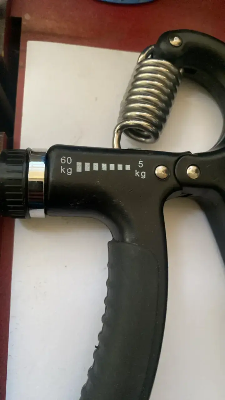 Ajustable ejercitador de mano 5-60 kg - 3