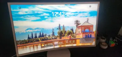 Monitor curvo Samsung de 30 pulgadas - miniatura 1