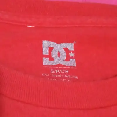Polera roja DC Shoes para hombre - miniatura 2