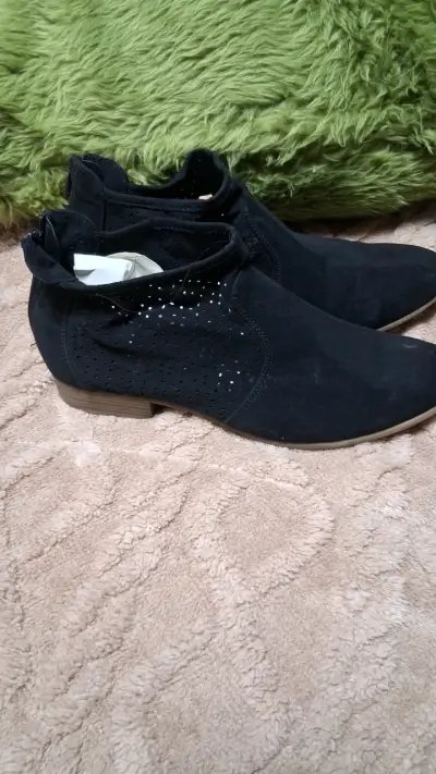 Botines negros de gamuza para mujer - miniatura 3