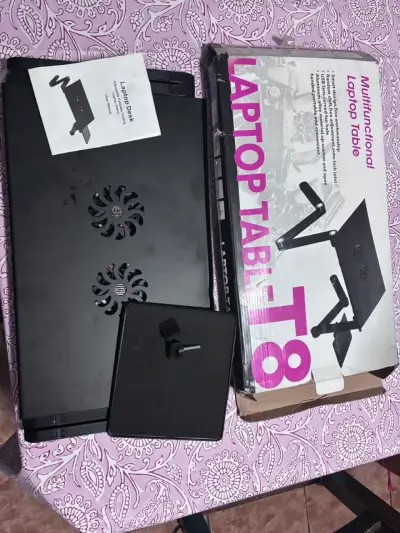 Mesa Multifuncional para Laptop con Ventiladores - miniatura 1