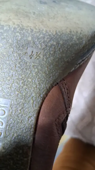 Botines de cuero marrón con tacón - miniatura 4