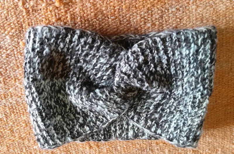 Gorro y cintillo de lana natural - 4