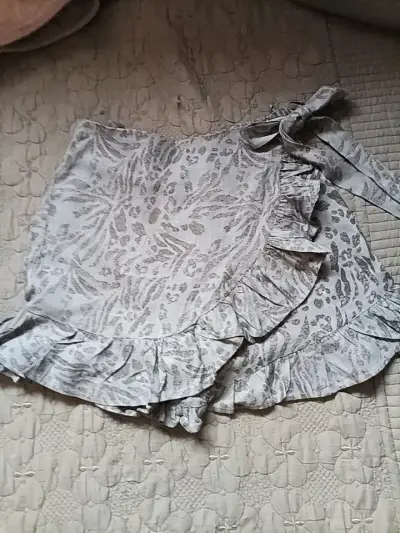 Shorts con volantes estampados grises Barbados - miniatura 1