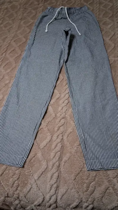 Pantalones a cuadros blanco y negro para mujer - miniatura 2