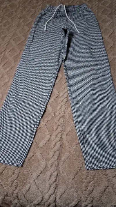 Pantalones a cuadros blanco y negro para mujer - miniatura 3