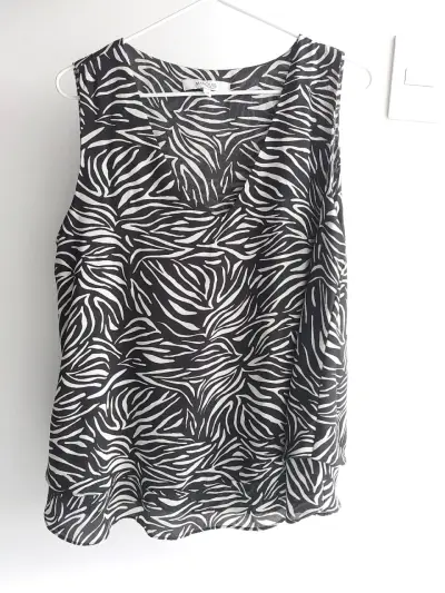 Blusa sin mangas estampado cebra Marquis - miniatura 2