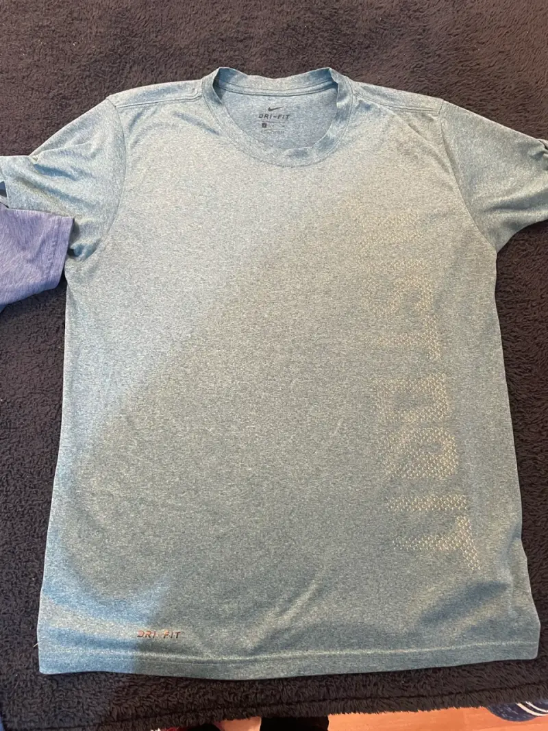 Polera deportiva azul Nike para hombre - 1