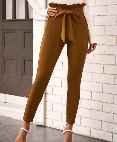 Pantalones de mujer color marrón con lazo - miniatura 5