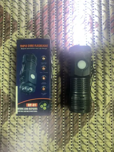 🎖️Linternas recargables al por mayor🎖️ - miniatura 4