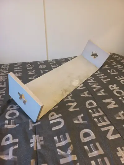 Estante de madera blanco para pared - miniatura 1