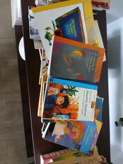 Lote de libros infantiles y juveniles variados - miniatura 4