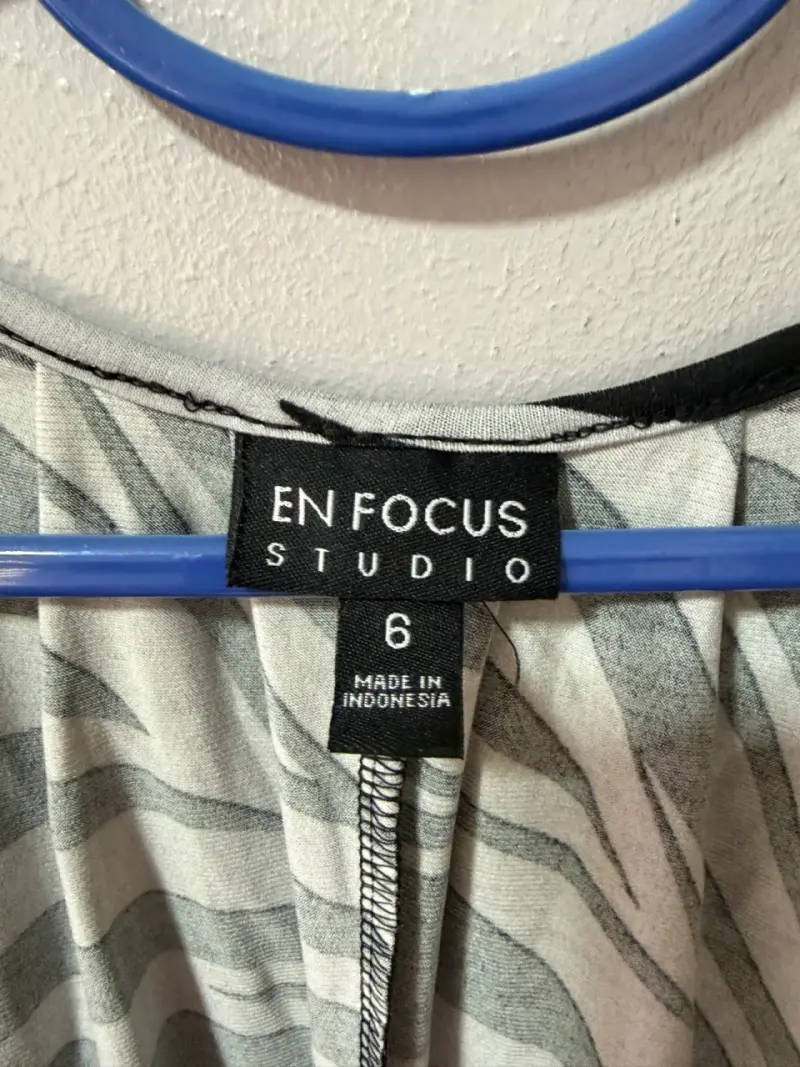 Vestido de mujer estampado cebra gris y negro - 2
