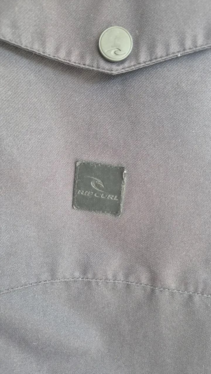 Chaqueta negra con capucha para hombre - 5