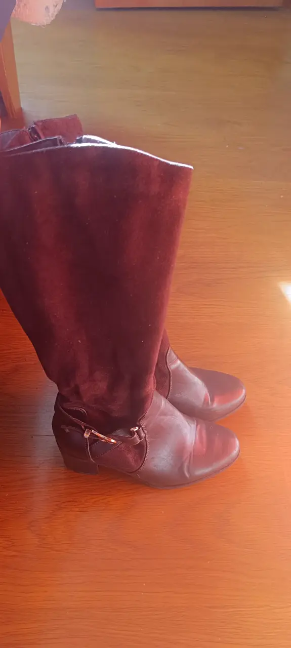 Botas marrón con tacón medio - 2