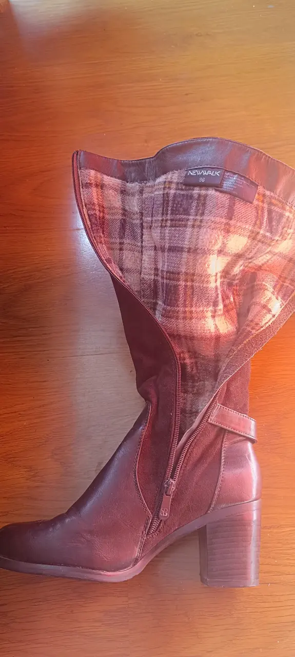 Botas marrón con tacón medio - 3