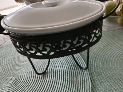 Sopera de cerámica con soporte decorativo - miniatura 3
