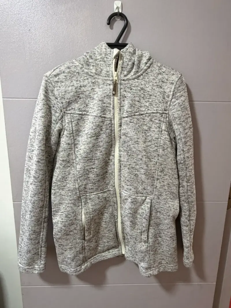 Chaqueta de lana gris con capucha - 1