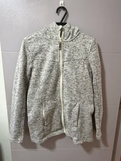 Chaqueta de lana gris con capucha - miniatura 1