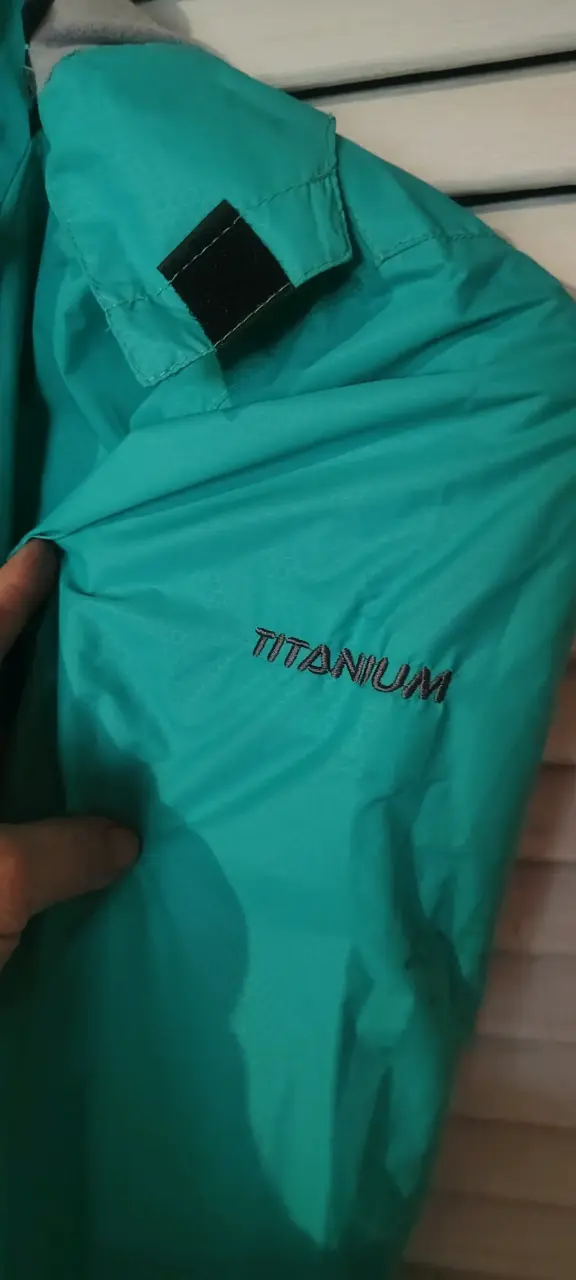 Chaqueta impermeable Columbia azul para mujer - 4