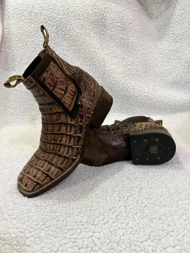 Botines de cuero estilo bulldog color tabaco - 3