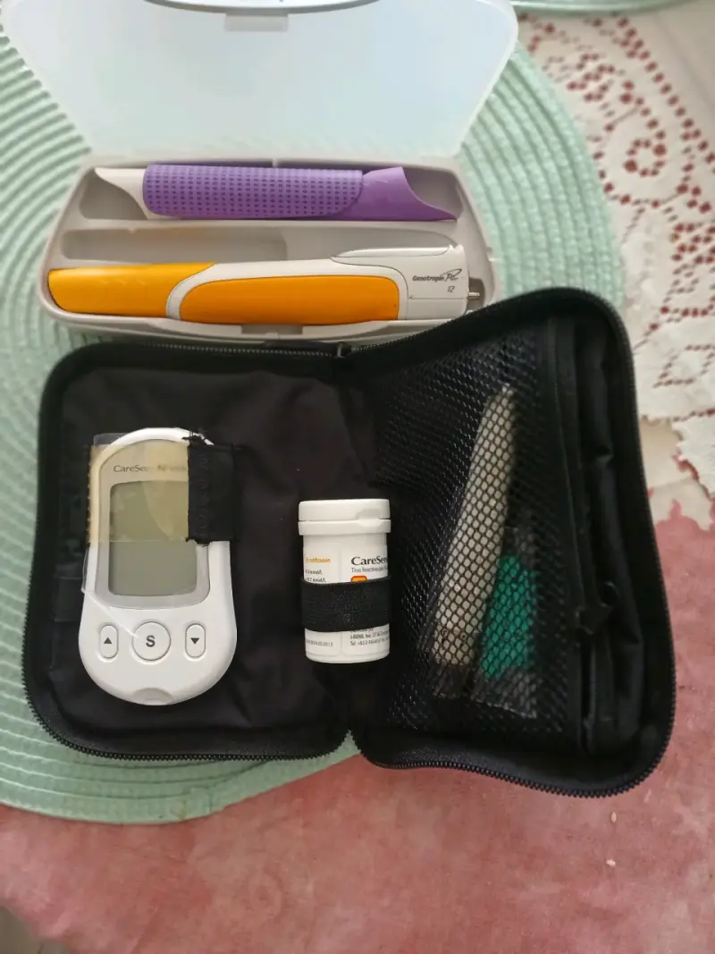 Kit de Medición de Glucosa CareSens con Estuche - 1