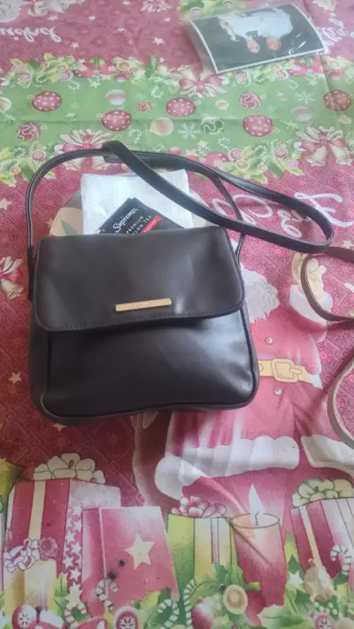 Cartera Nine & Co beige con detalles marrones - miniatura 5