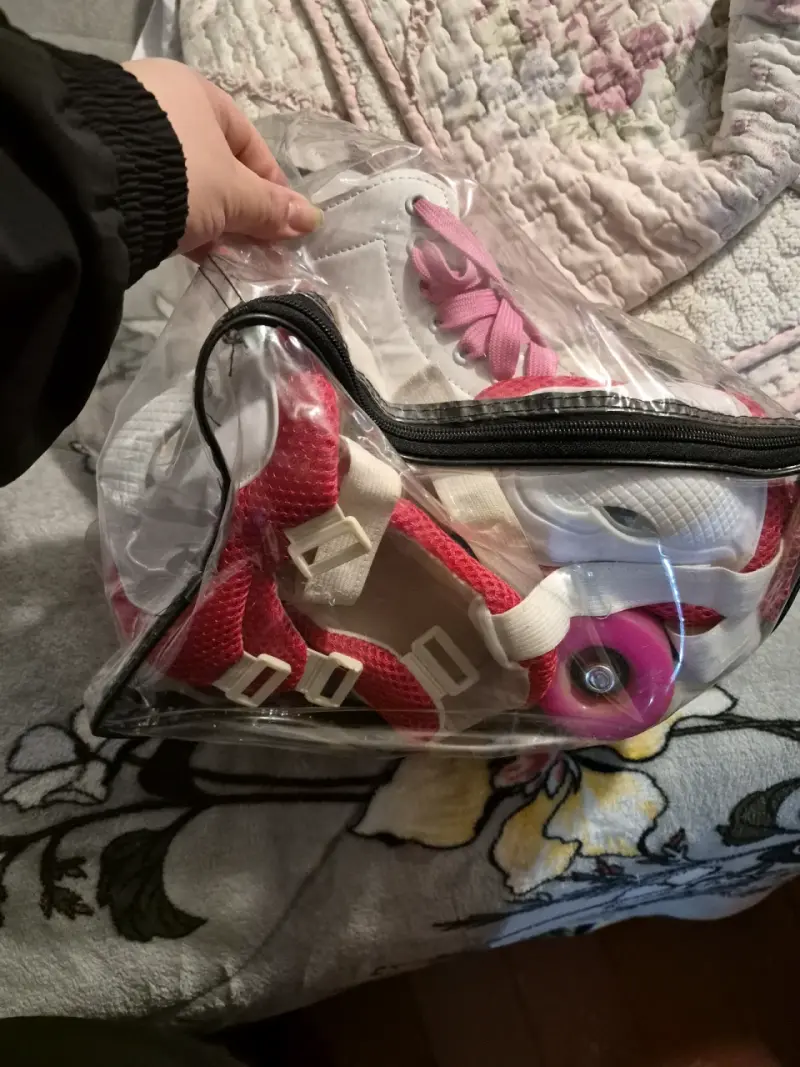 Set de patines y casco rosa para niña - 3