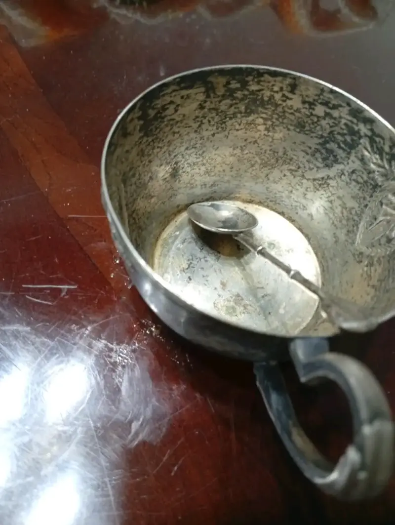 Taza y cuchara ,plateado o plata antiguo - 3