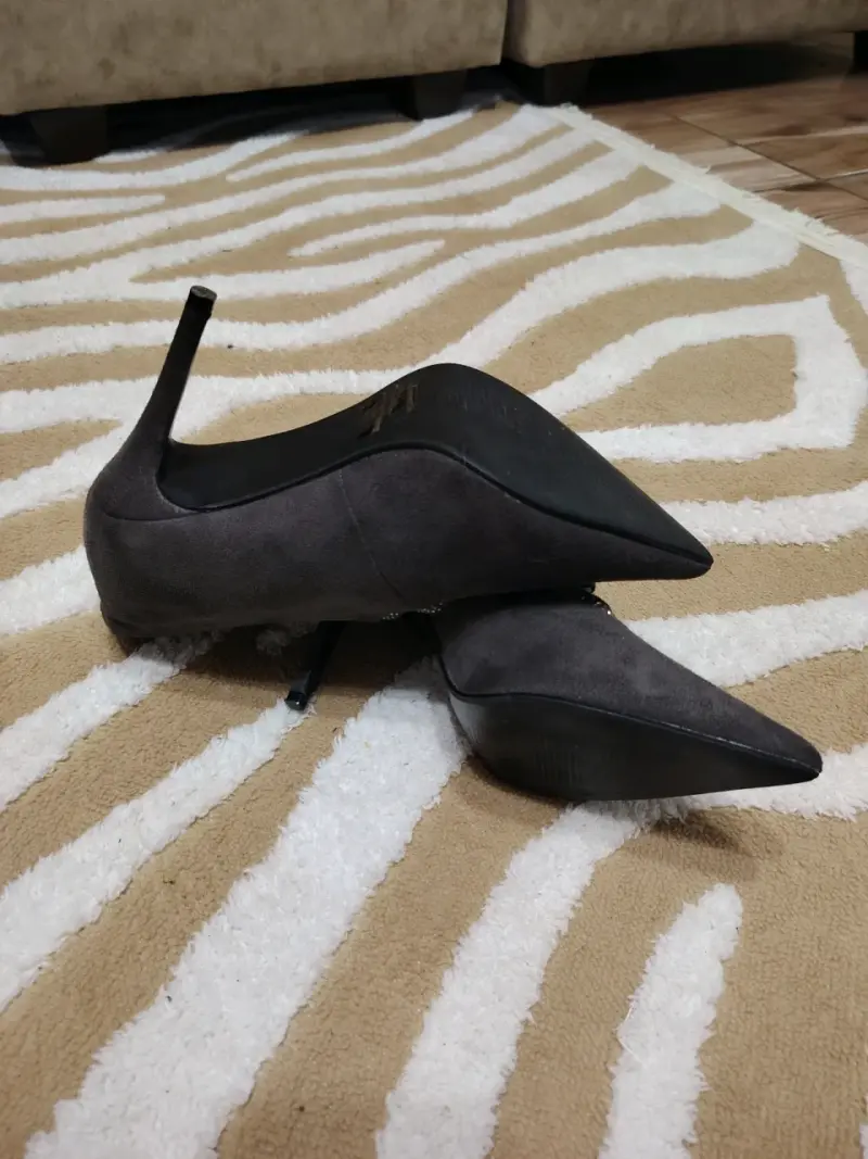 Botines de tacón alto gris con cordones TALLA 38 - 3