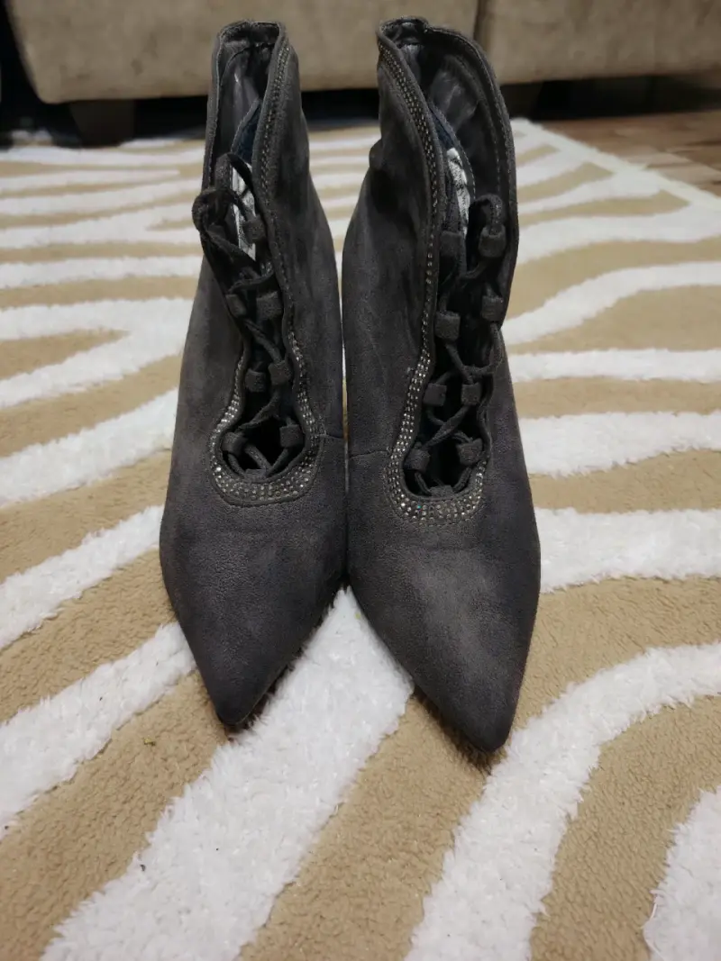 Botines de tacón alto gris con cordones TALLA 38 - 5