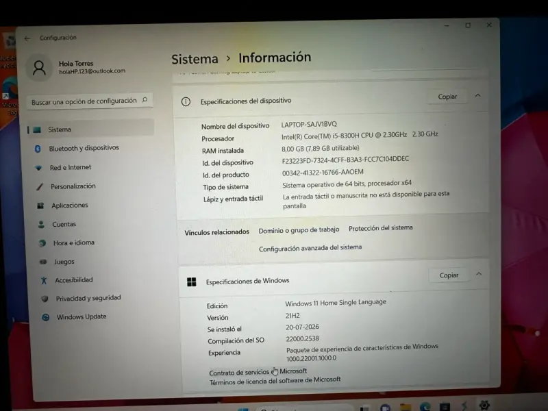 Laptop HP con pantalla de 15.6 pulgadas y procesa - 2