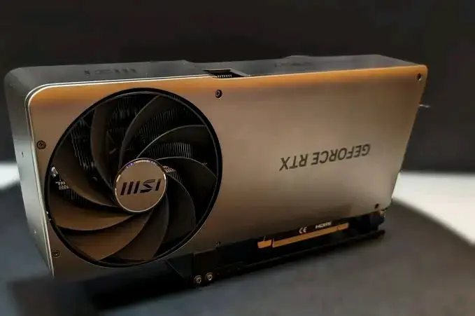 Tarjeta Gráfica MSI GeForce RTX 4080 Super - 2