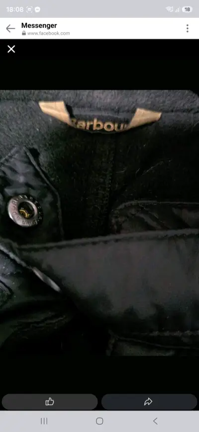Chaqueta acolchada negra Barbour para hombre - miniatura 3