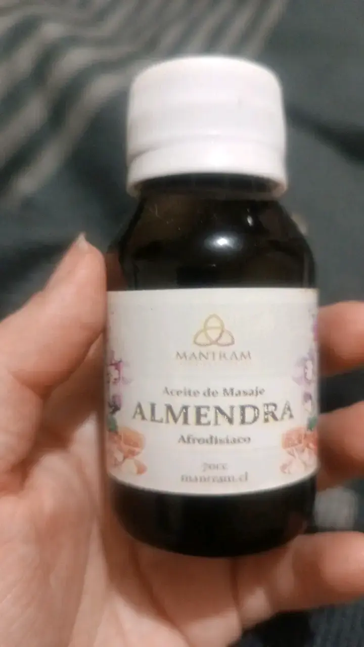 Aceite de masaje de limón y almendra Mantram - 2