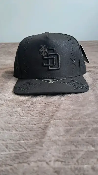 Gorras de béisbol con diseño bordado - miniatura 2