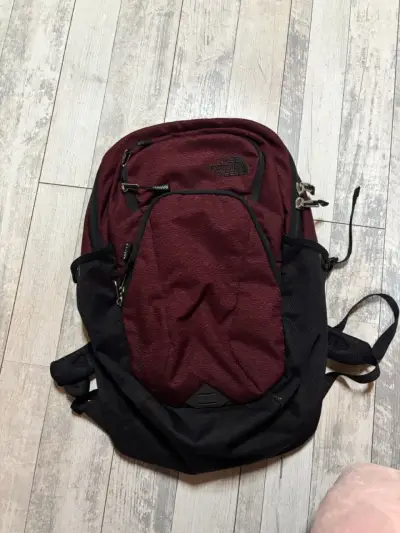 Mochila The North Face Borealis roja y negra - miniatura 3